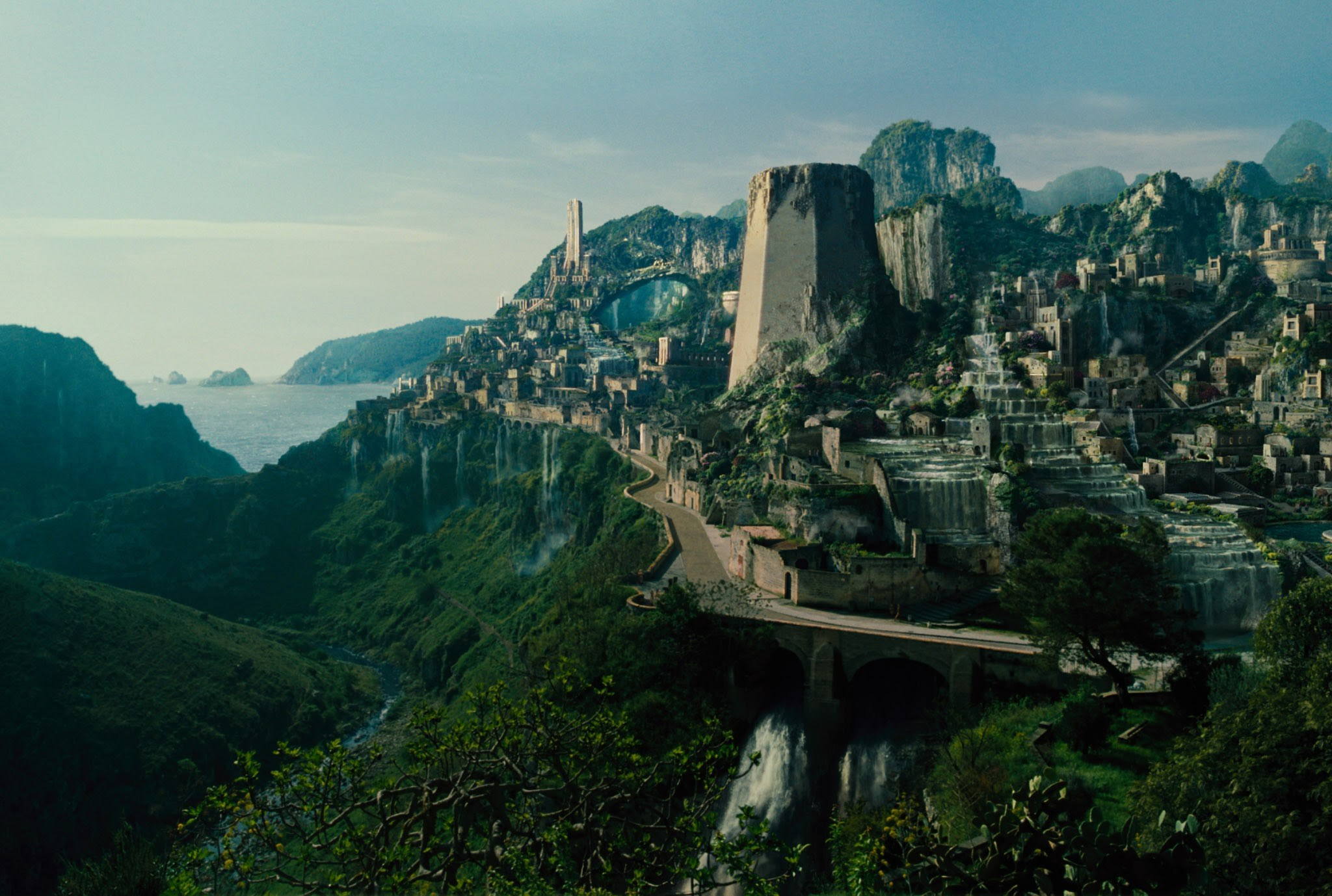 A wide view of Themyscira (Source: Warner Bros).