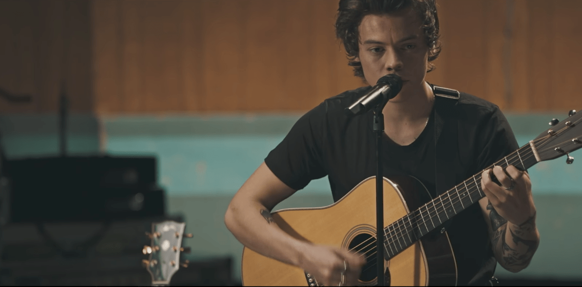 Harry Styles performing "Two Ghosts" live. 