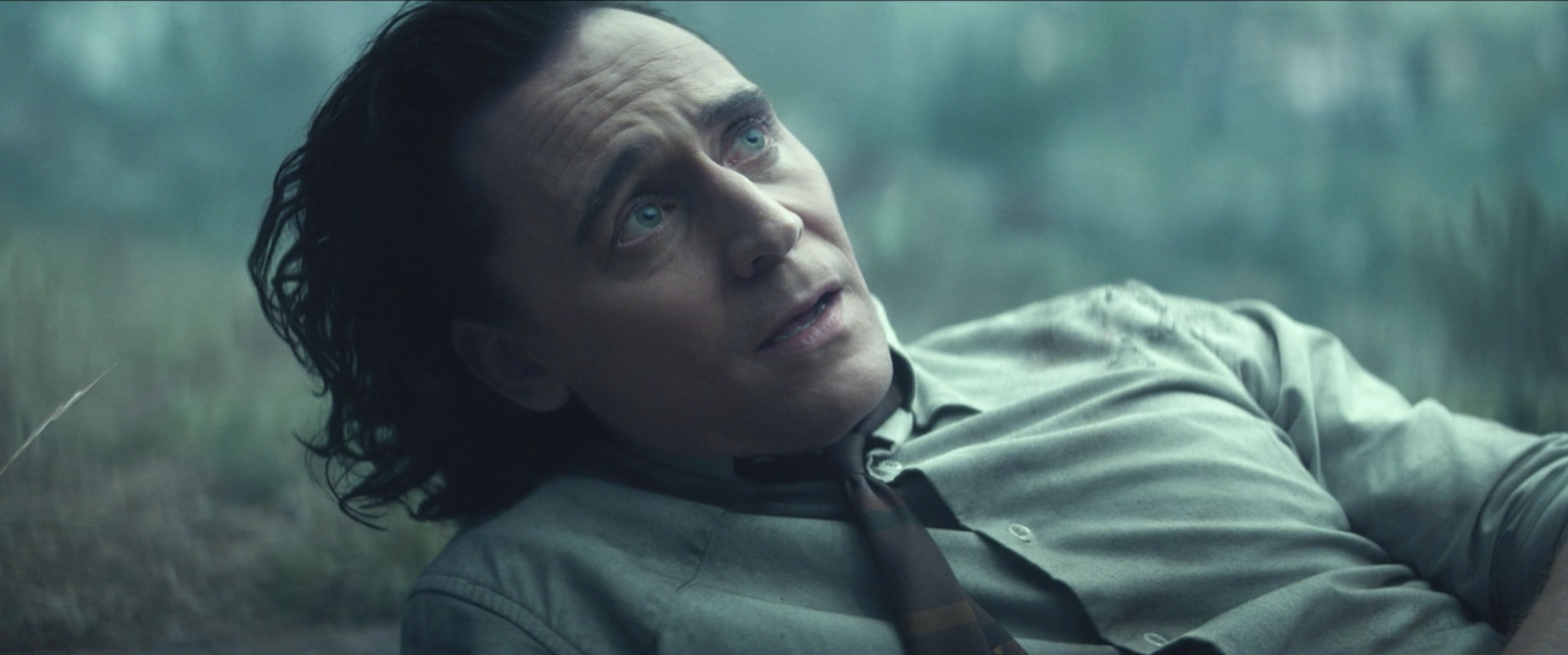 Yom Hiddleston's Loki on the ground, looking distraught.