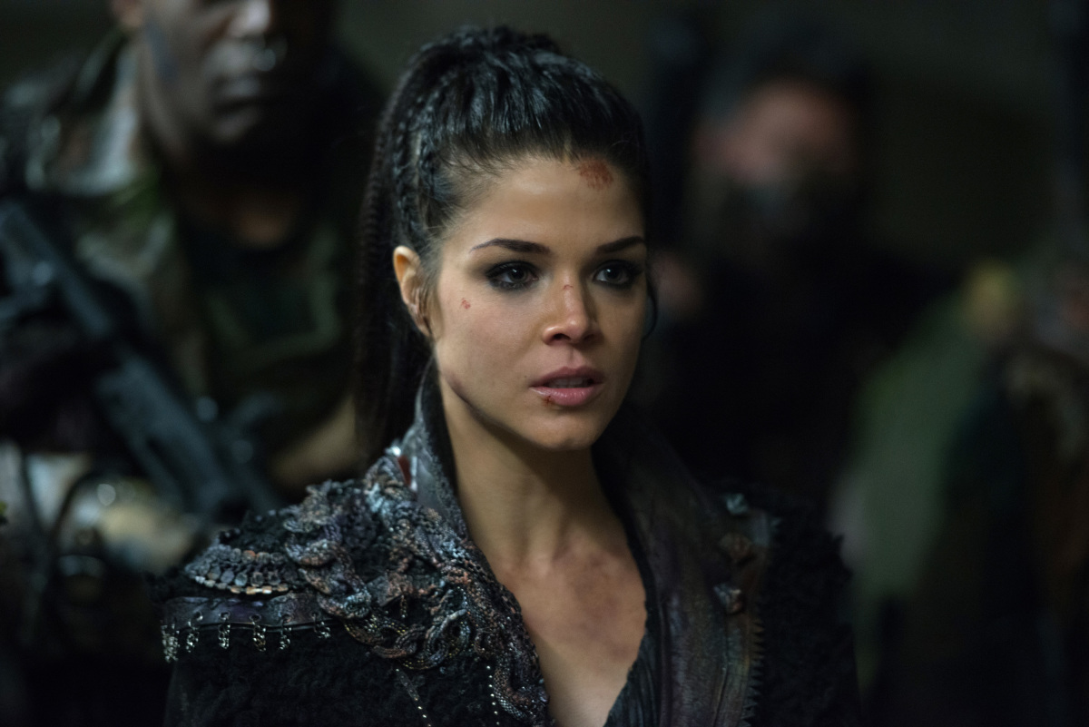 Octavia Blake from "The 100" prepares for battle. 