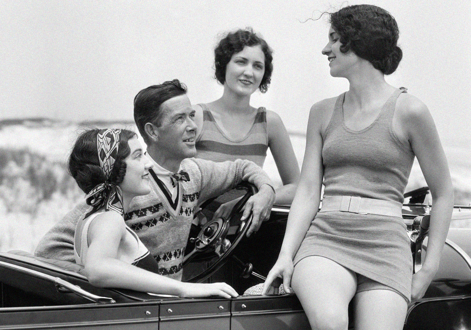 H. Armstrong Roberts. Teenagers in the 1920s. Circa 1920s.