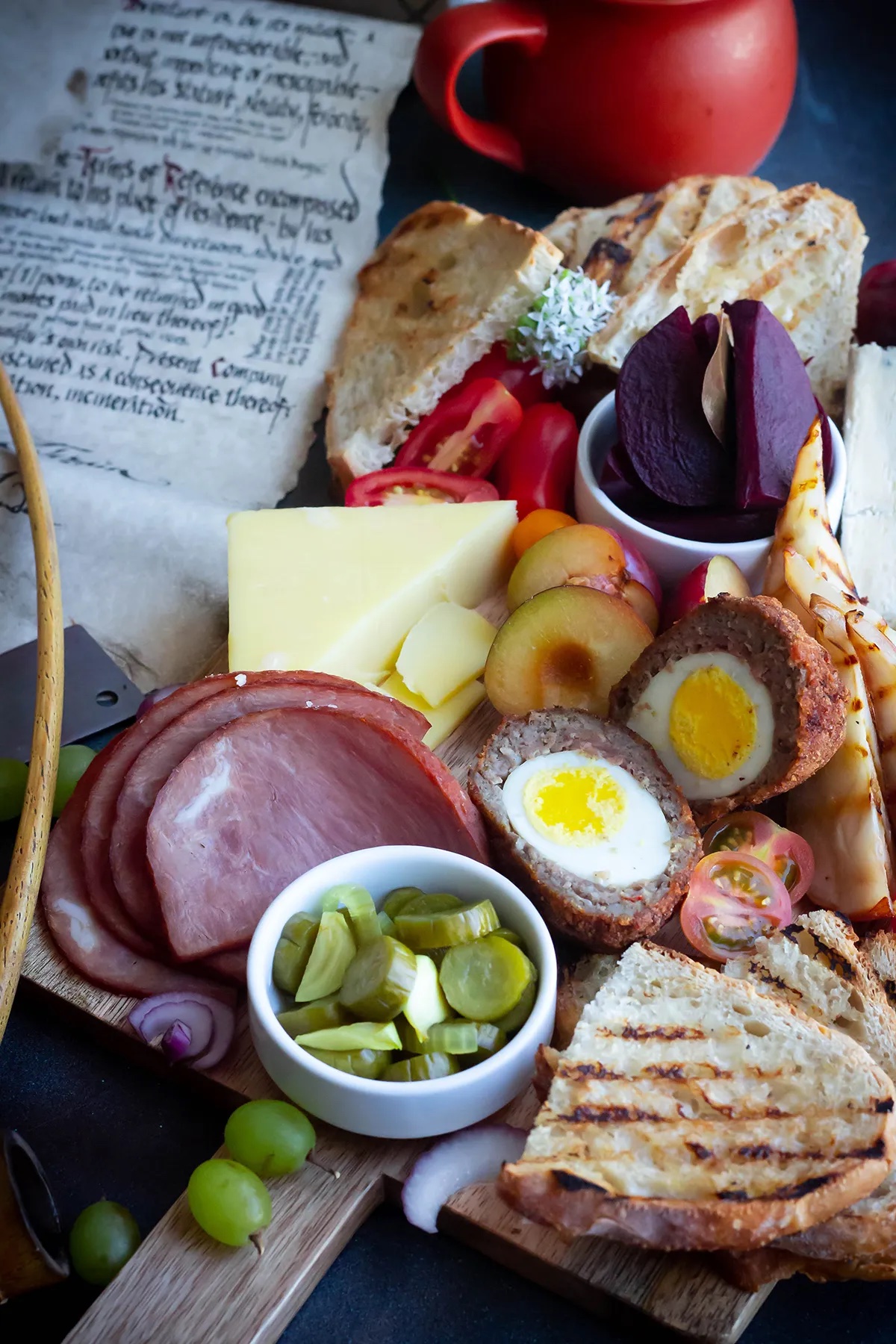 An image of a hobbit's typical lunch from a recipe blog. 