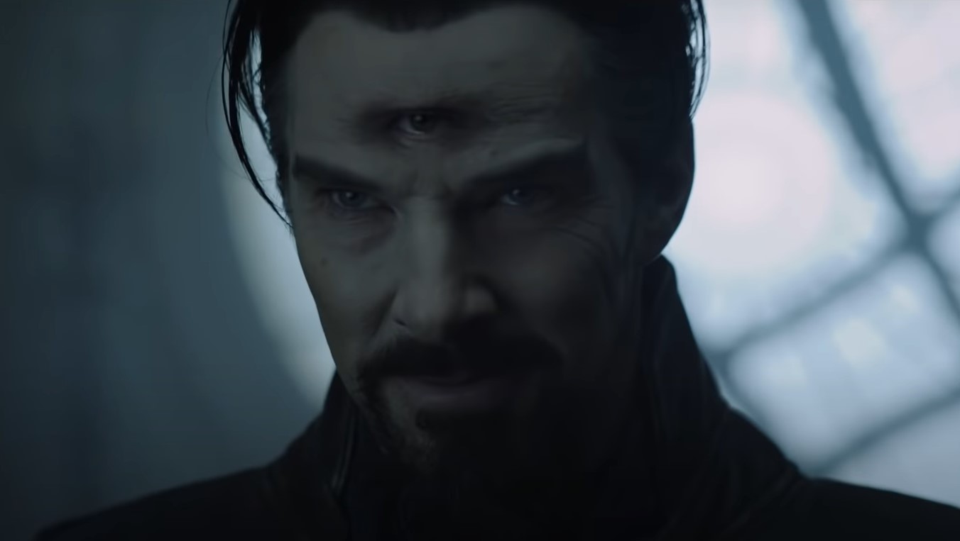 Benedict Cumberbatch as Sinister Strange opening his third eye in Doctor Strange in the Multiverse of Madness (2022).