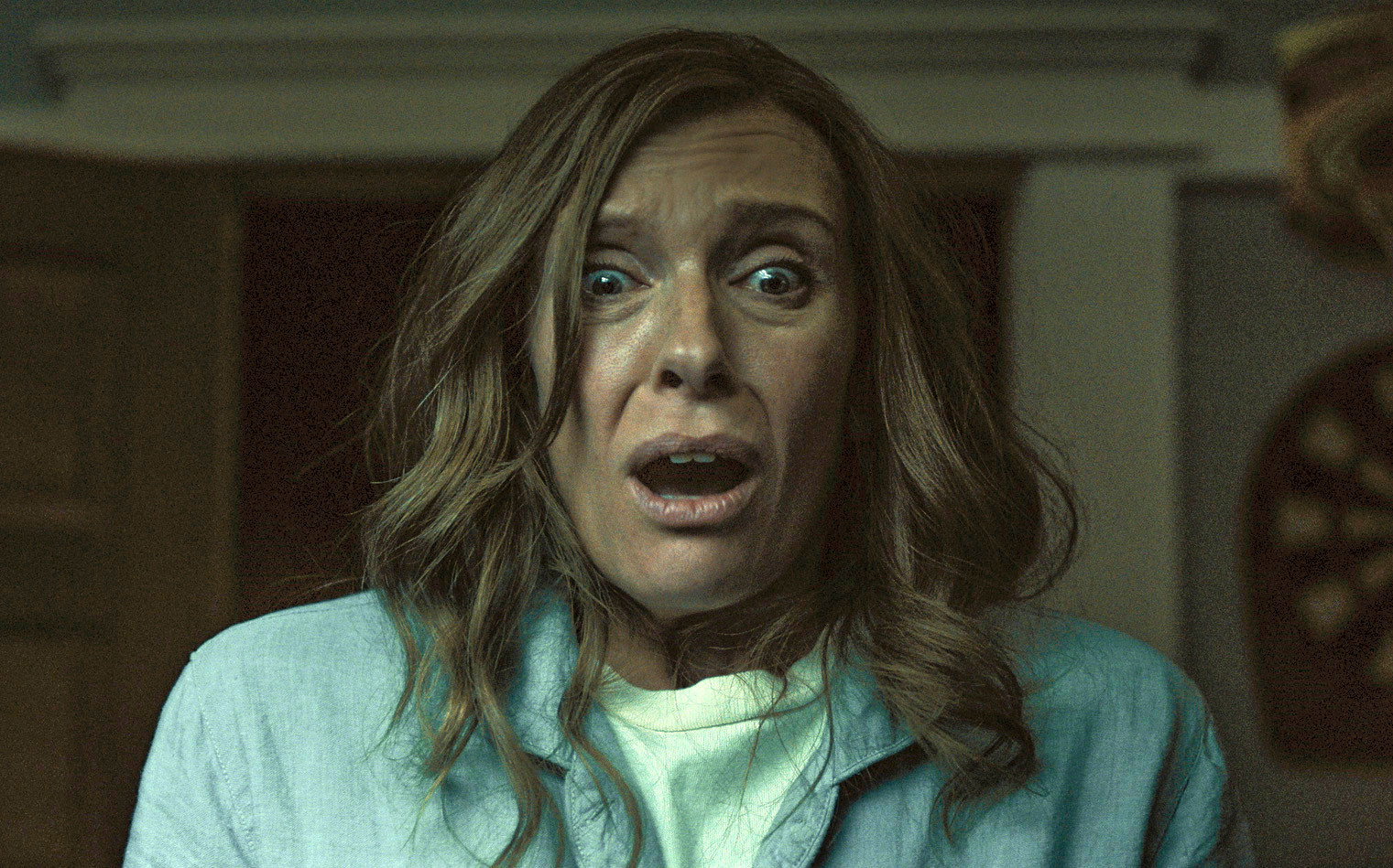 Dir. Aster, Ari. Hereditary (2018). Mom screaming in horror.