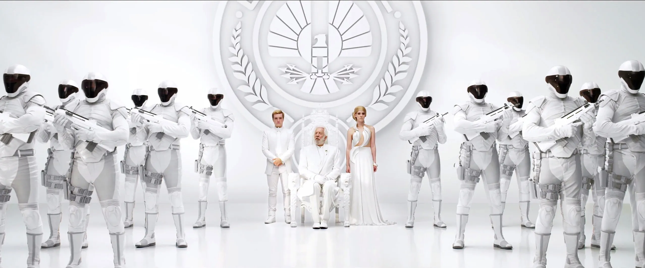 Lawrence, Francis. The Hunger Games: Mockingjay Part 1, 2014