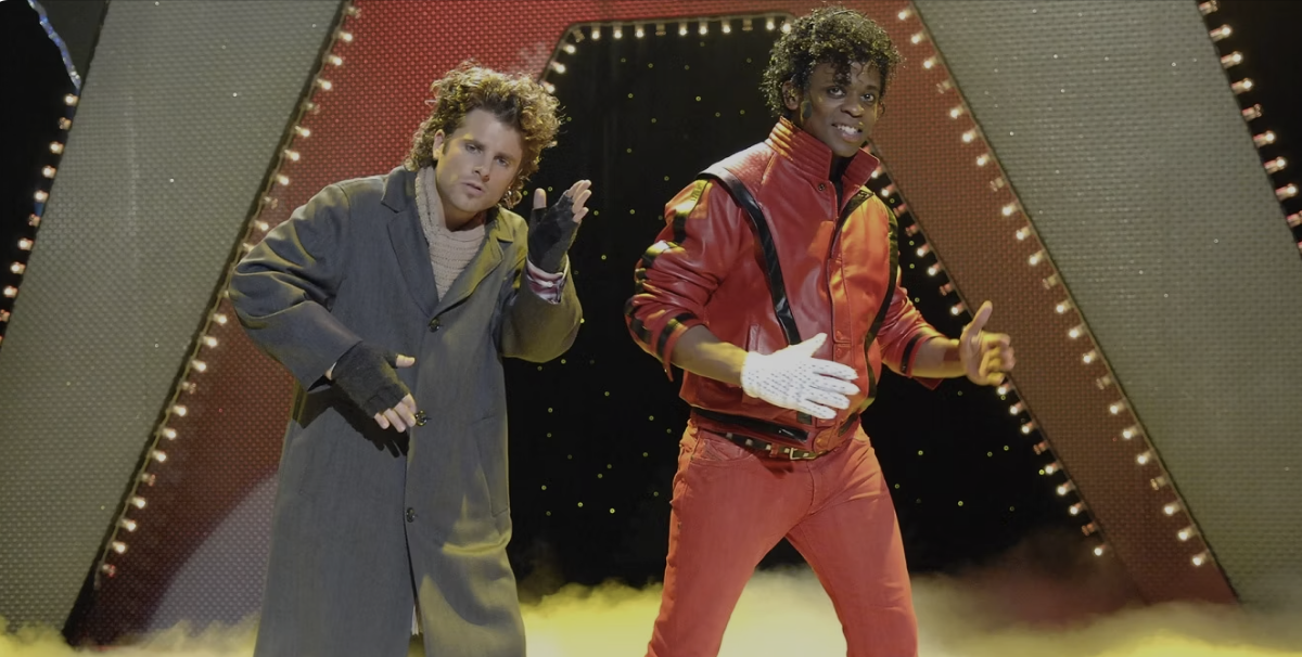 Shawn and Gus perform at an American Idol style contest dressed as Roland Orzabal and Micheal Jackson. 