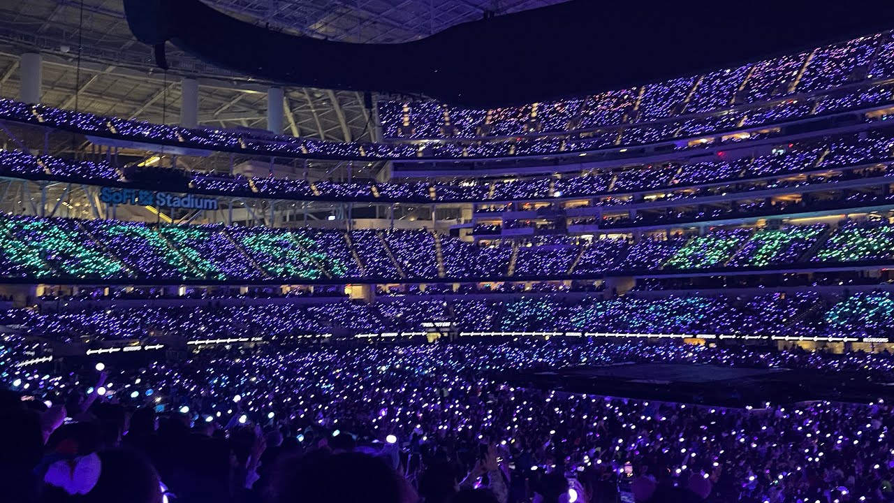 InRealLifeTV. “211127 (Bts Doing Army Lightstick Wave) BTS Permission to Dance Concert Sofi Stadium Day 1.” YouTube. December 9, 2021.