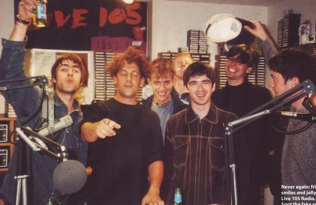 American Radio. Blur and oasis Live on 105 American Radio. 1994.