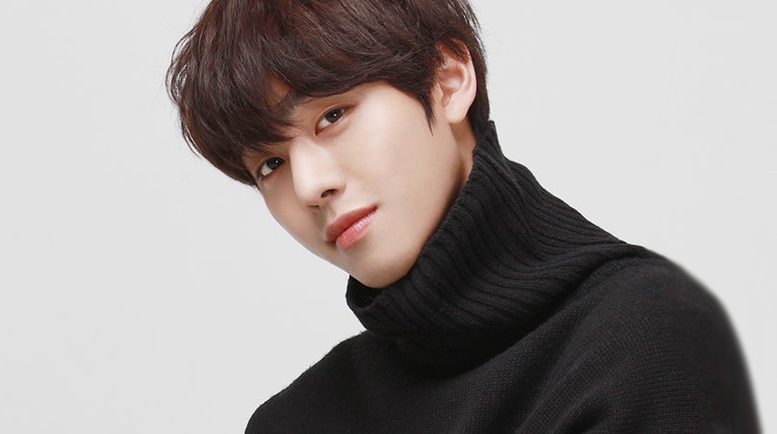 Ahn Hyo-seop in a promotional shoot.