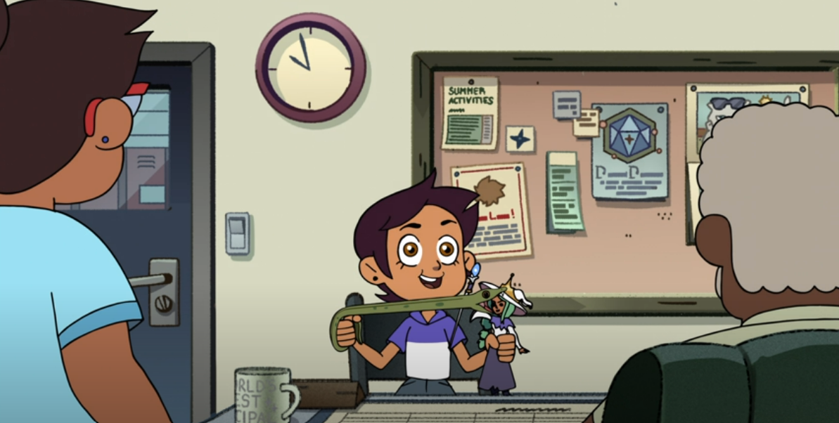 Luz with her mom in the principle's office, because she brought a snake for a prop in her book report