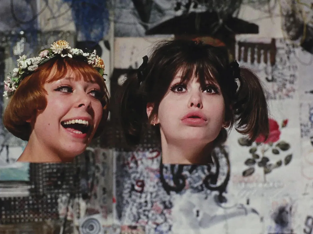 The heads of Marie I and Marie II digitally cut from their bodies as they play around their room.
Chytilová, Vera. Daisies. Filmove Studio Barrandov. 1966.