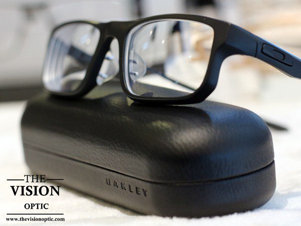 กรอบ Oakley + เลนส์ Rodenstock รุ่น cosmolit 1.60