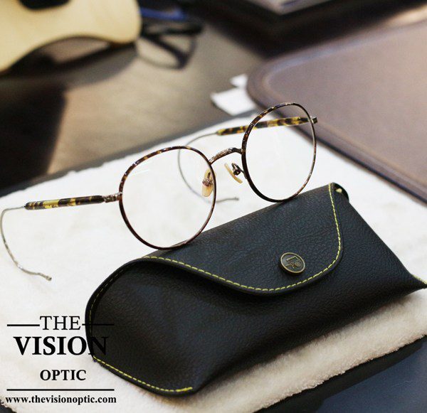 กรอบแว่น Moscot รุ่น Spiel + เลนส์โปรเกรสซีฟ Rodenstock รุ่น NetLine