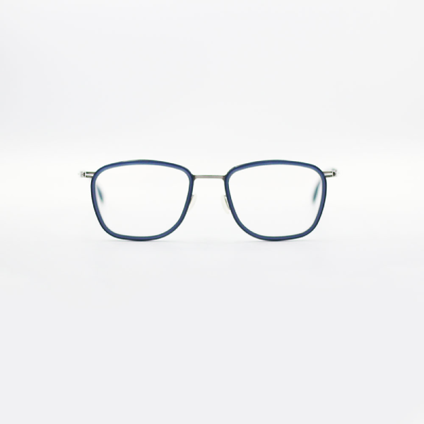 IC! BERLIN TAKU CHROME