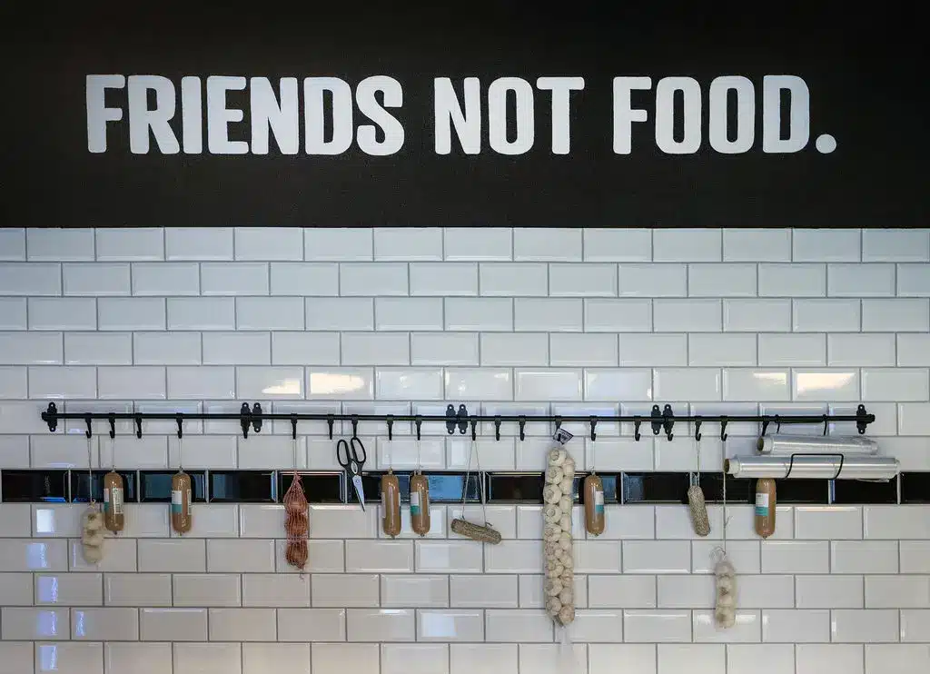 Die vegane Fleischerei in Dresden Friends not Food