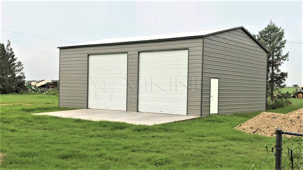 30x40x14 Enclosed Side Entry Garage