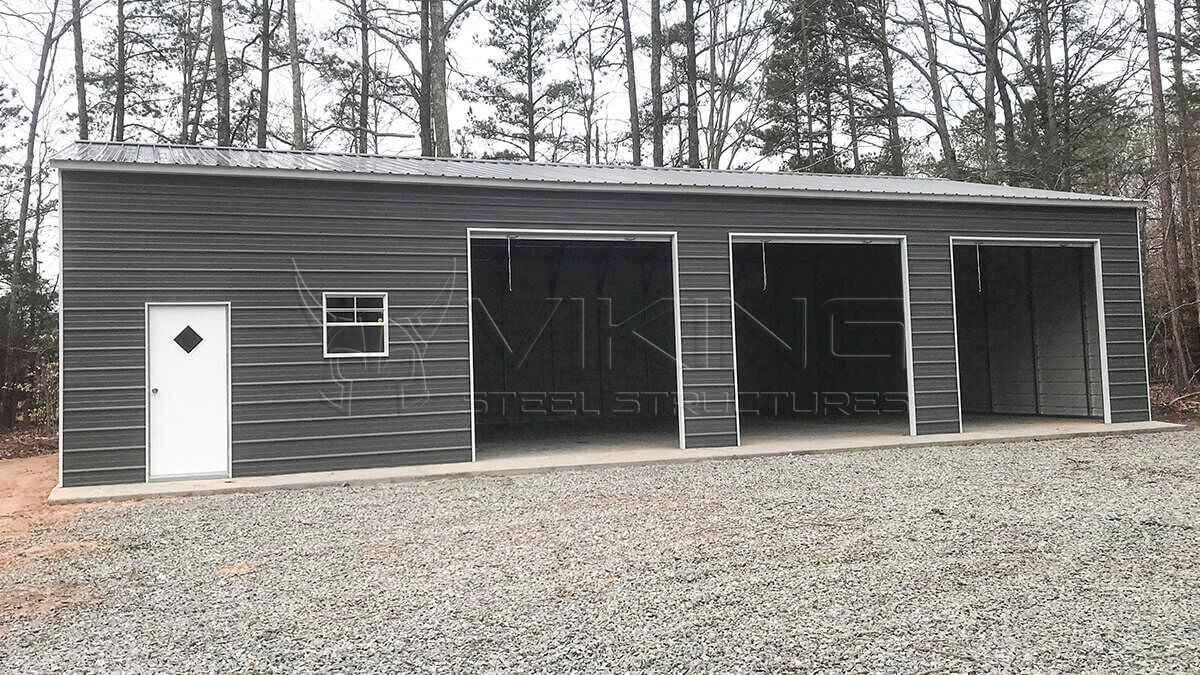 https://storage.googleapis.com/stateless-vikingsteelstructure/2022/11/30x60x12-three-car-metal-garage-2.jpg