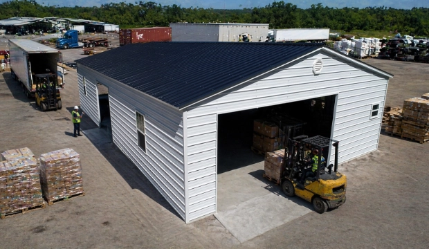 Metal_Buildings