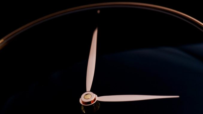 H_Moser&Cie_Venturer_Concept_Vantablack-cover H. Moser & Cie Venturer Concept Vantablack
