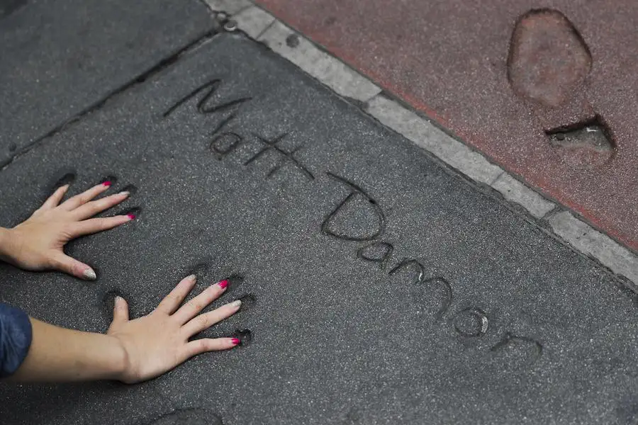 footprints in hollywood