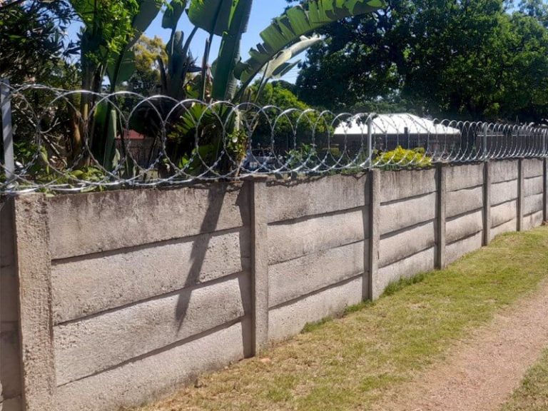 flat razor wire application