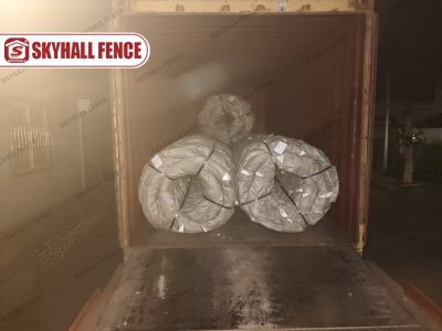 concertina razor wire loading