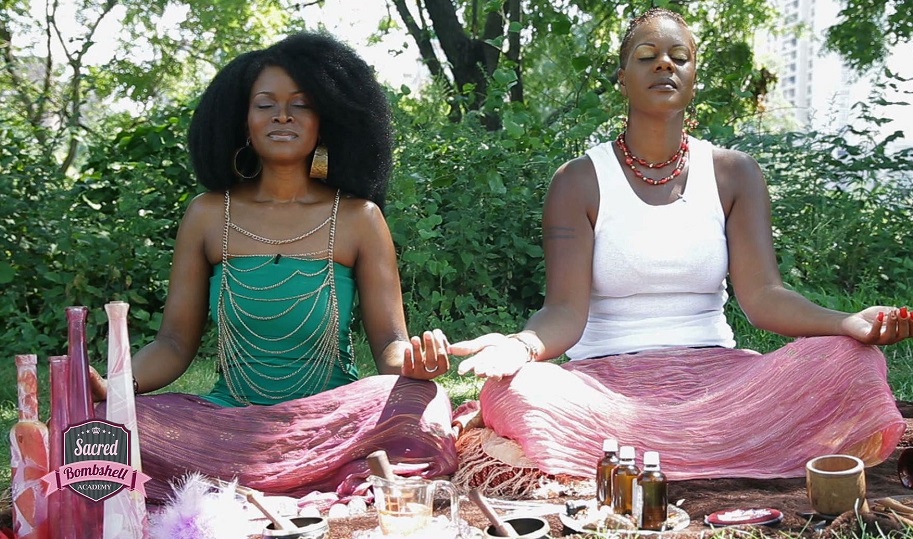 Abiola-Abrams-Nicole-Chakras-Meditation-SM (1)