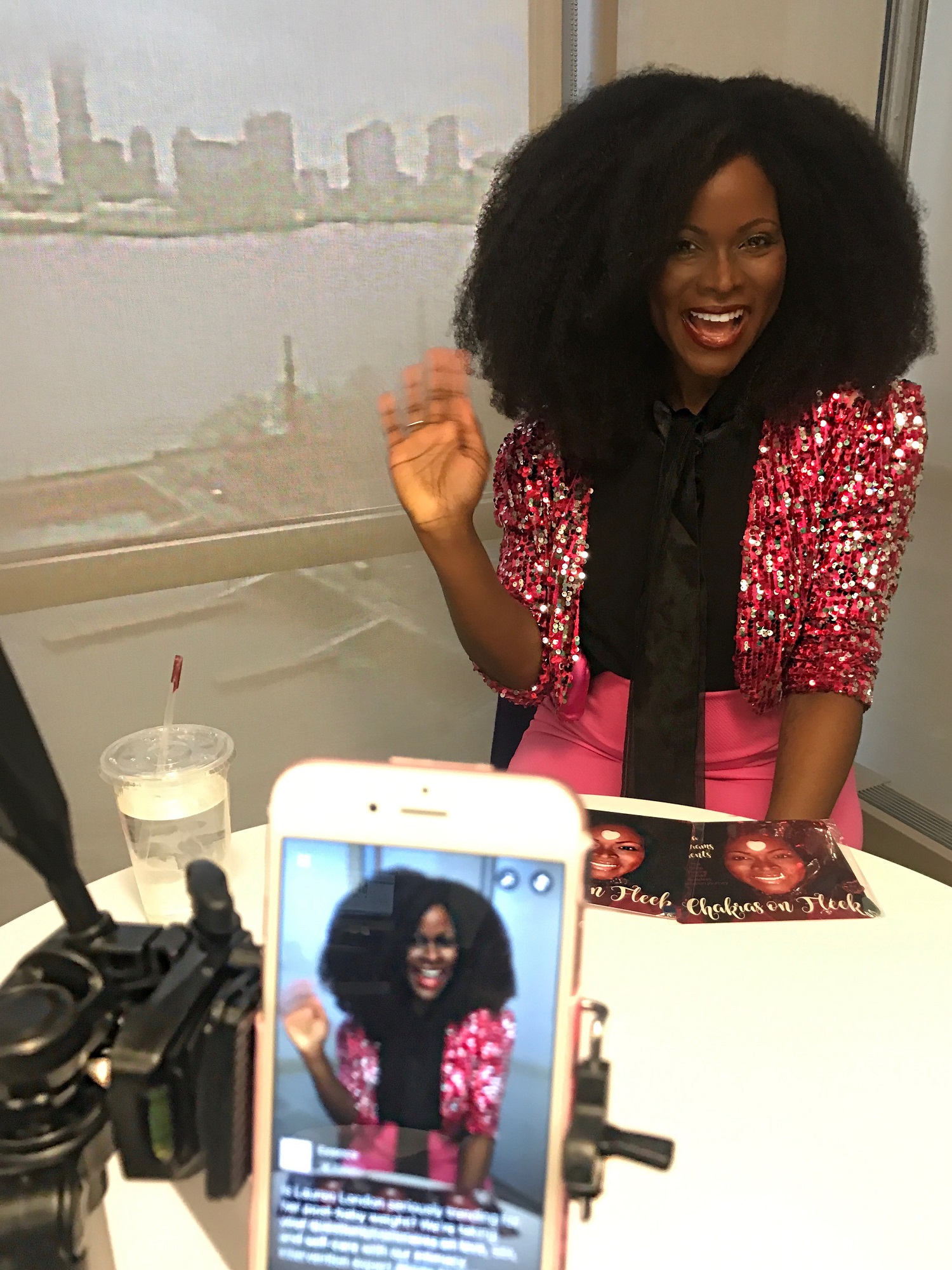TV-Lifestyle-Expert-Abiola-Abrams-guru-facebook-sm