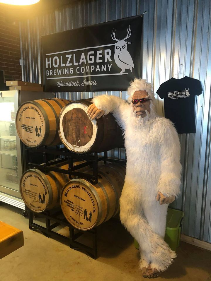 Abominable Snow Race #StompOutHunger Event at Holzlager Brewing