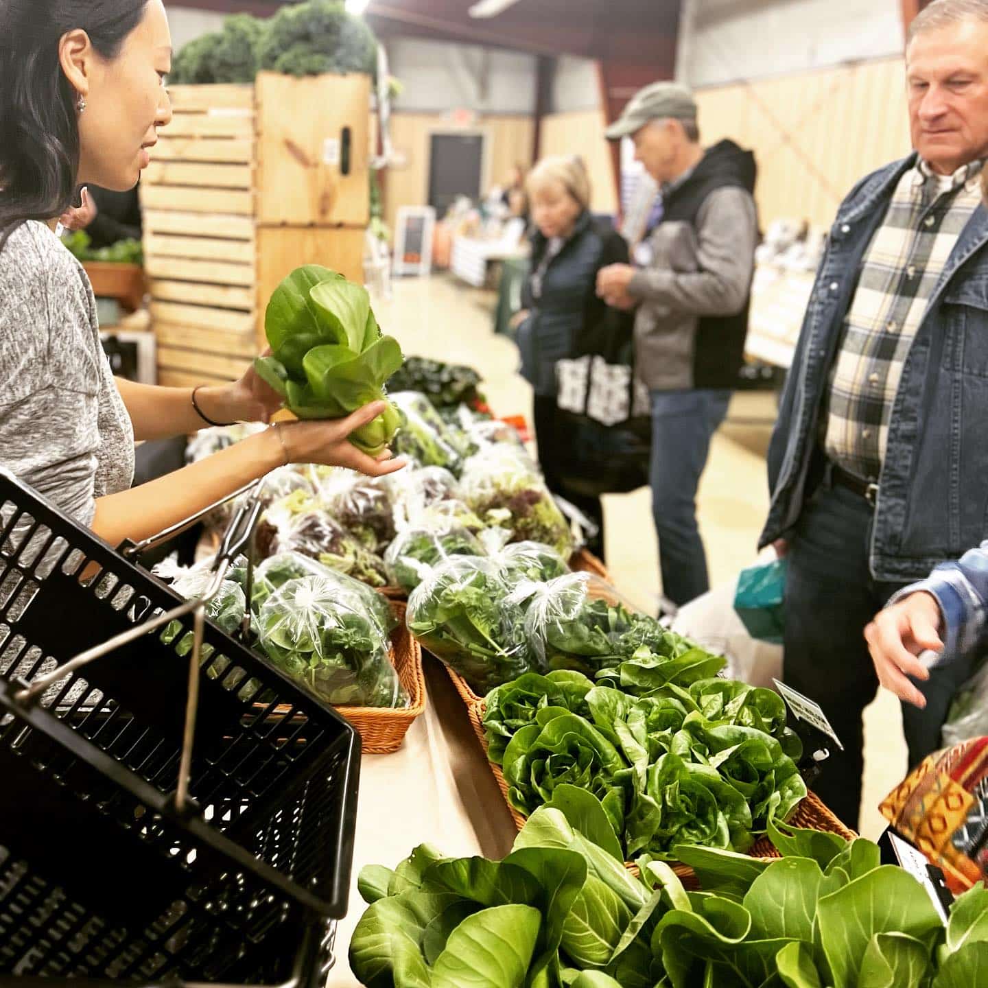 Indoor farmers market