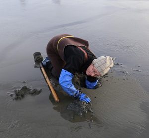 5 things to do while razor clam digging, by The Washington Department of  Fish and Wildlife