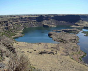 Park Lake at Sun Lakes State Park