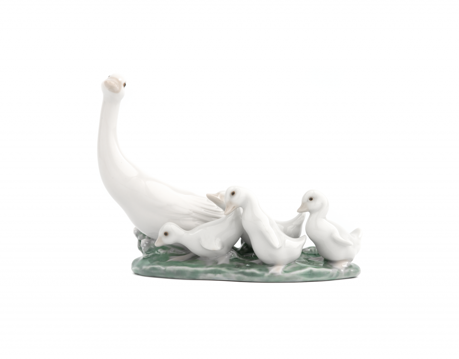 duck family figurine