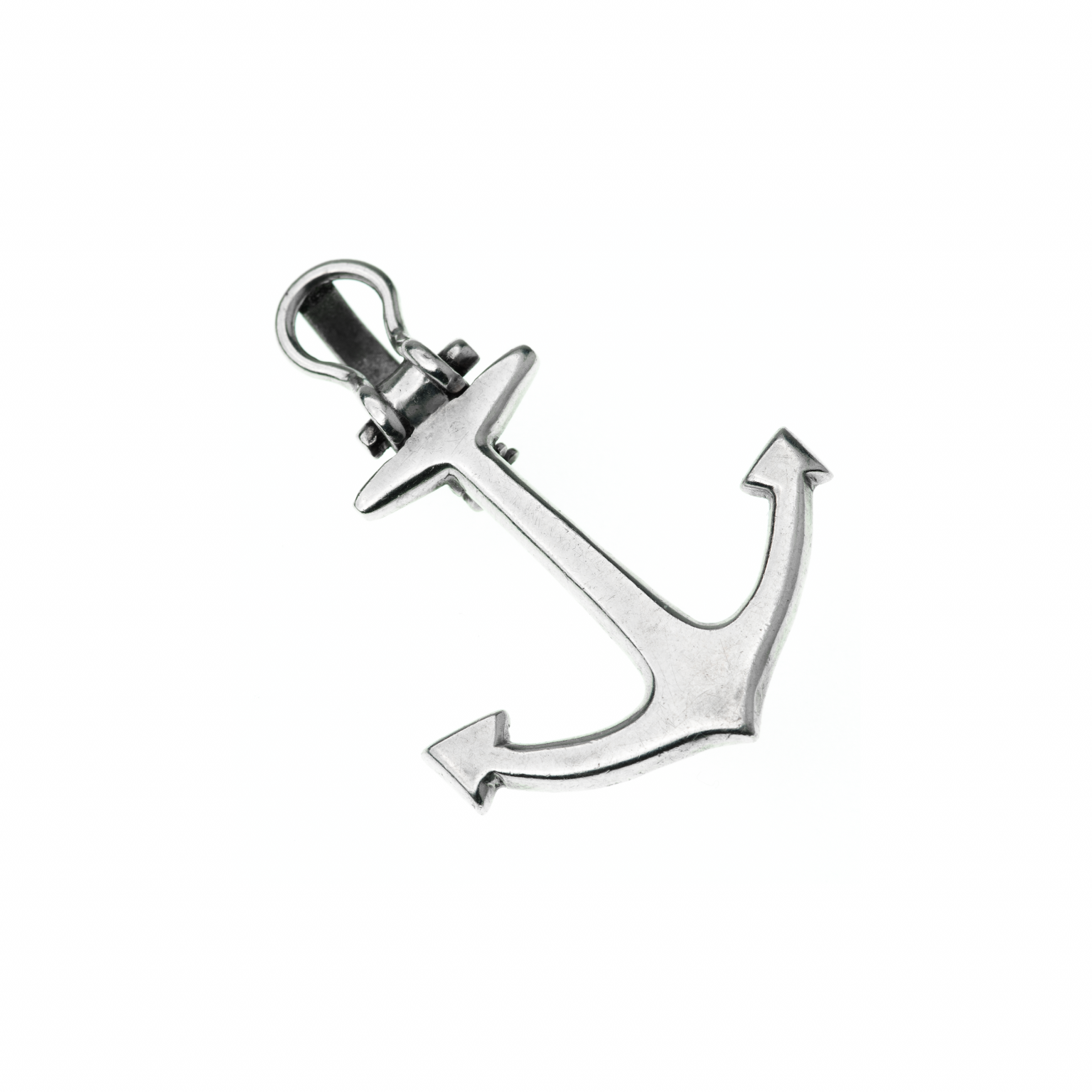 silver anchor pendant