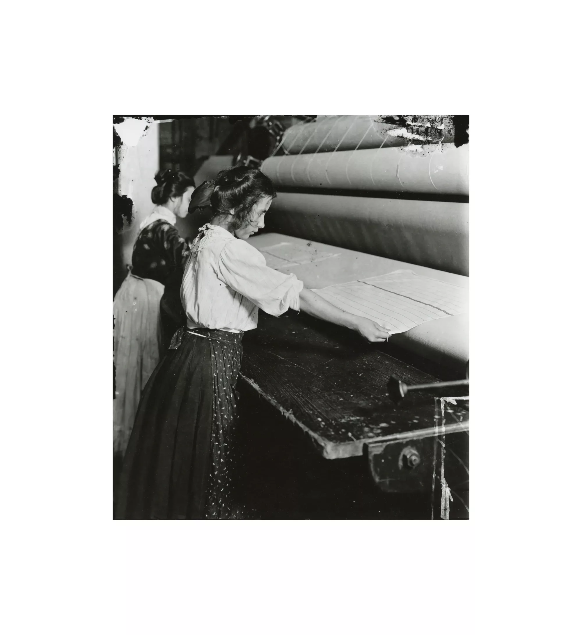 Girls Working in Laundry Lewis Hine Photograph