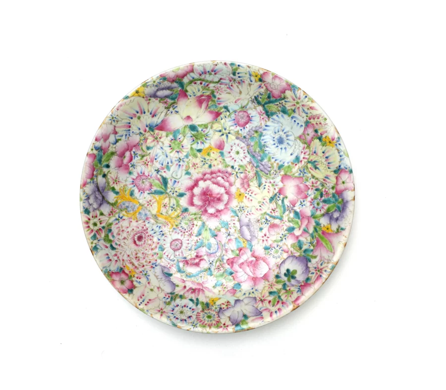 Chinese Porcelain Famille Rose Centerpiece Plate