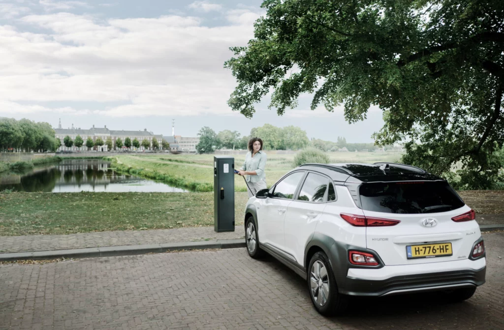 electric vehicles,evs,tesla,rivian,nio,mercedes-benz,audi,porsche