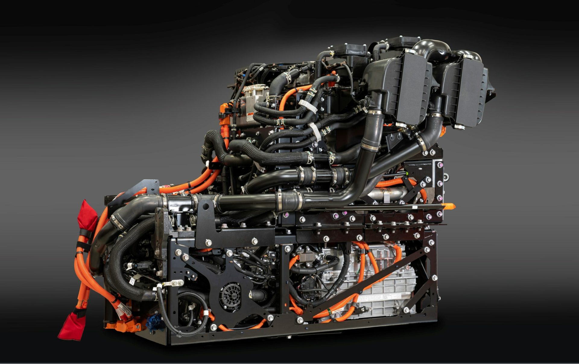 Toyota_Hydrogen_Fuel_Cell_Powertrain_Kit_Zero_Emission_001_High