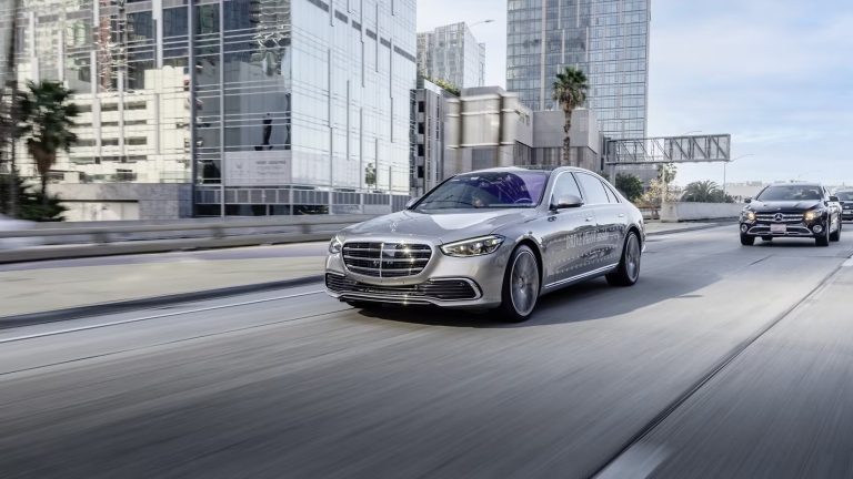 self driving car,self-driving car,Mercedes-Benz,DRIVE PILOT,SAE Level 3,certification,conditionally automated driving,California,United States,automotive technology,innovation,Mercedes-Benz S-Class,EQS Sedan,mercedes-benz self driving,mercedes-benz self driving car,mercedes benz self driving level 3,mercedes benz self driving technology,mercedes benz self driving level,mercedes benz autonomous driving,mercedes benz automated driving,sae level 3 cars,sae level 3 definition,sae level 3 mercedes,sae level 3 vehicles,sae level 3 autonomous vehicle,sae driving levels