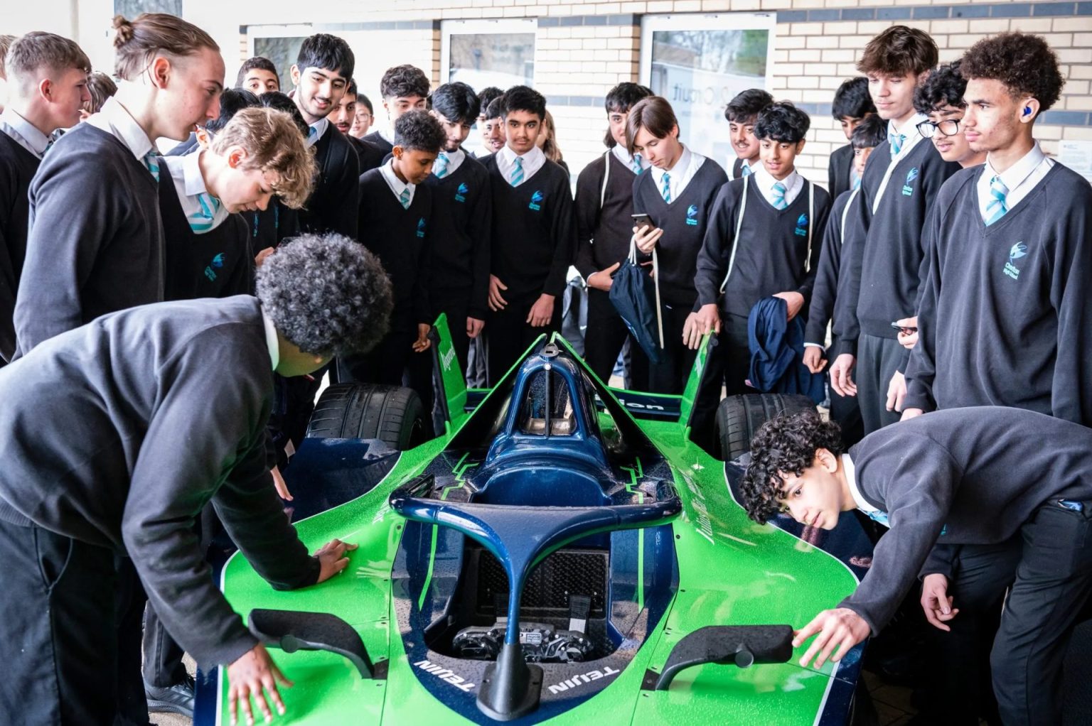Envision Racing,Cartoon Network EMEA,climate change,electronic waste,sustainability,kids,Formula E,Race Against Climate Change,partnership,environmental action,e-waste