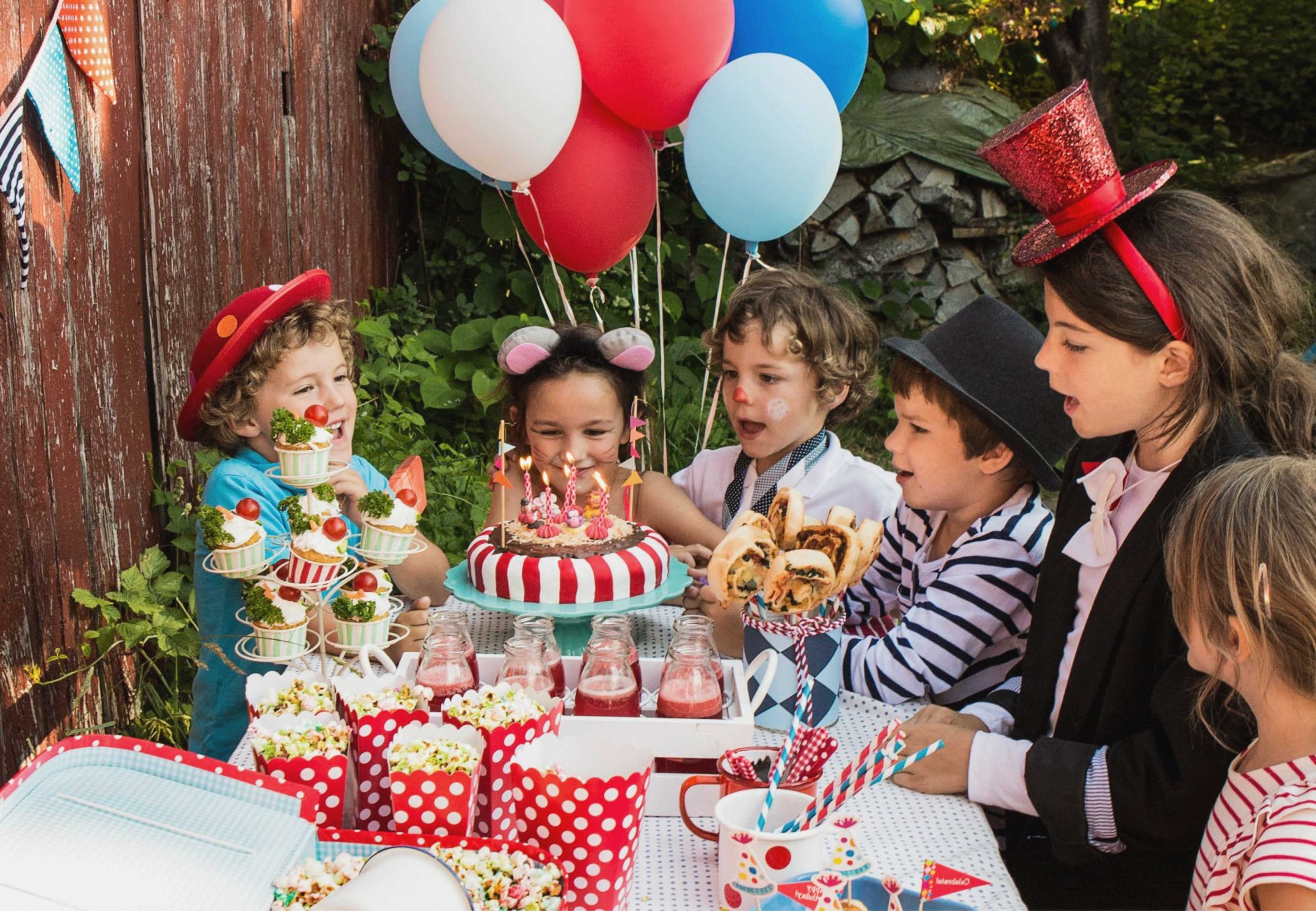 Gouter D Anniversaire De 1 A 10 Ans Idees Activites Et Themes