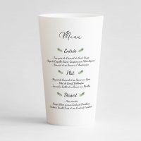 Un ecocup blanc de dos avec le menu du mariage