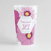 Un ecocup givré de face avec des grandes fleurs roses sur toute sa surface et une zone de texte à personnaliser.