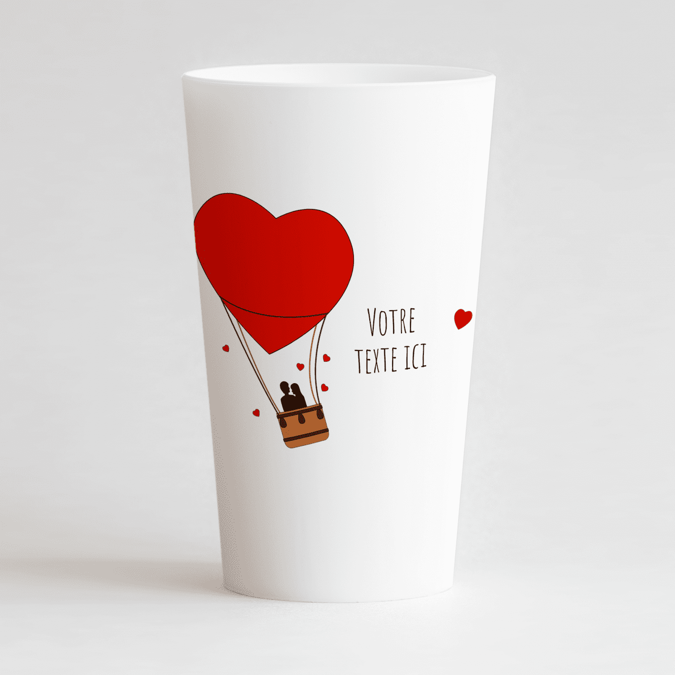 Un ecocup blanc de face sur le thème de l'amour, avec des zones de texte personnalisable et une montgolfière en coeur.