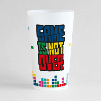 Un ecocup givre de face avec un theme tetris pour un anniversaire