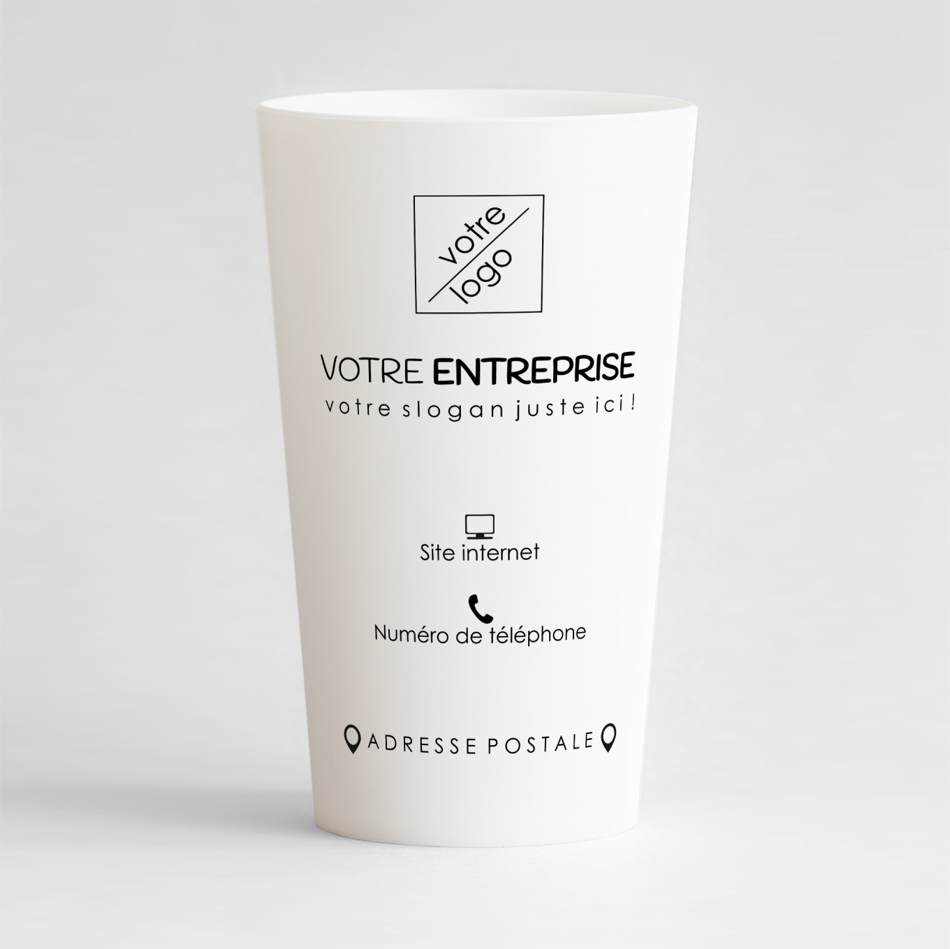 Un ecocup blanc de face pour faire office de carte de visite professionnelle pour votre entreprise, avec coordonnées et identité visuelle.