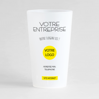 Un ecocup givré de face pour une carte de visite originale, avec une graduation au dos.