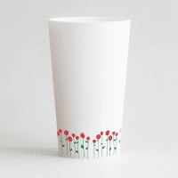 Un ecocup blanc de dos avec une frise de roses.