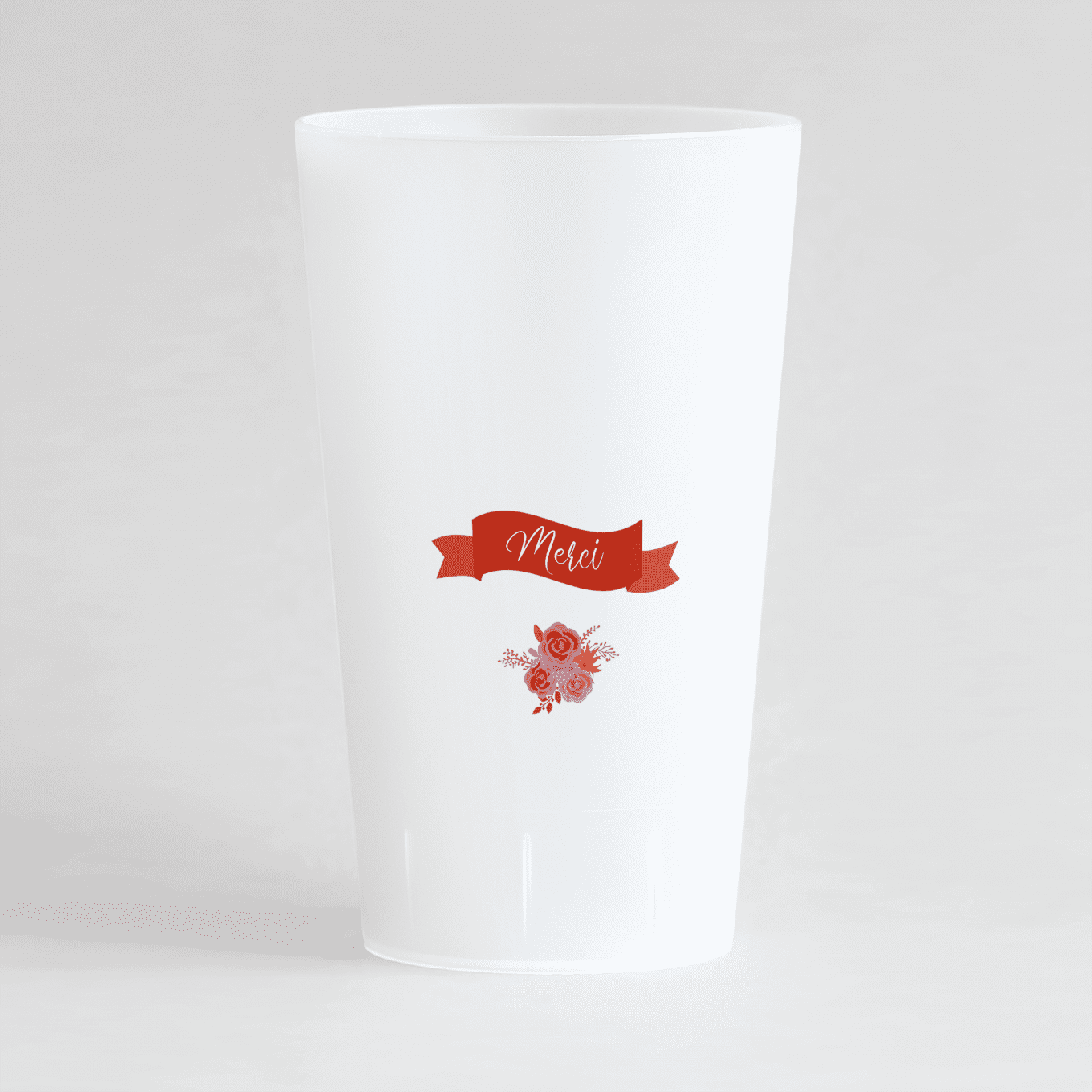 Un ecocup givré de dos avec un ruban et une inscription "merci" pour un mariage