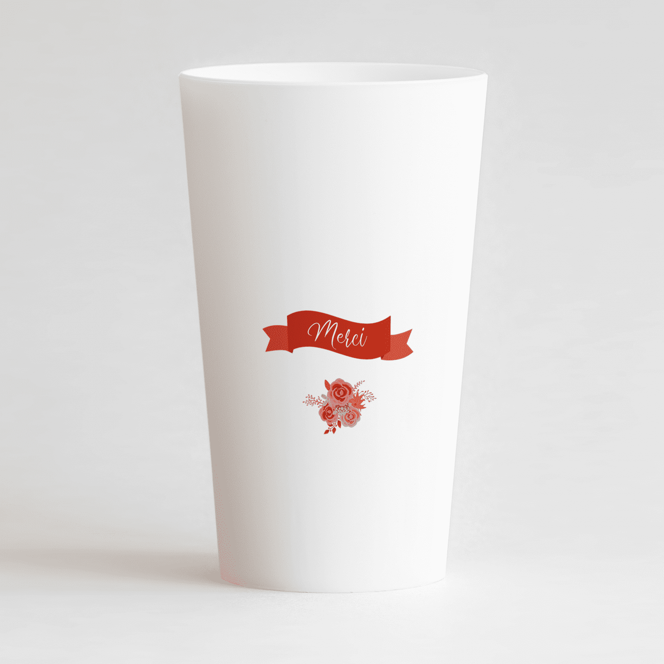 Un ecocup blanc de dos avec un ruban et une inscription "merci" pour un mariage